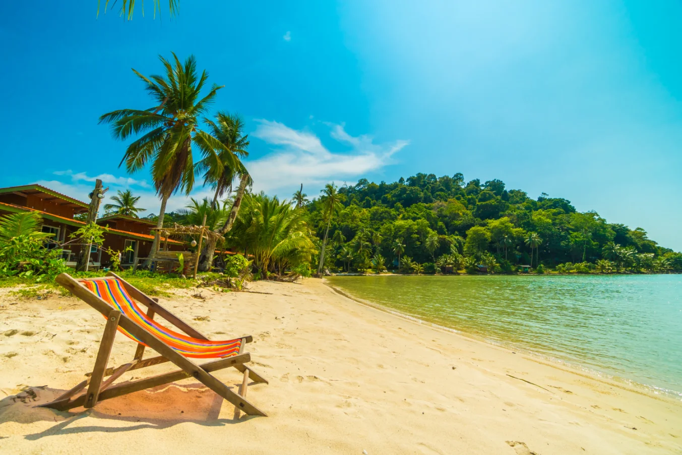 beautiful-tropical-beach-sea